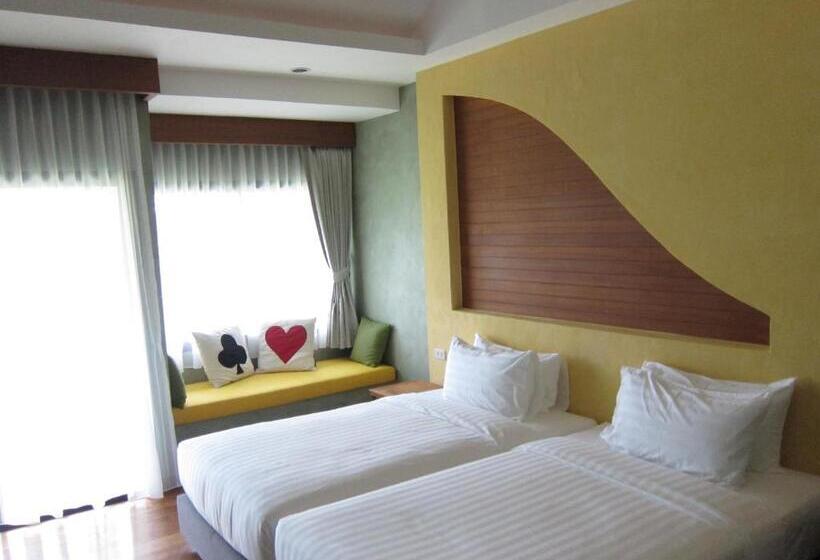 غرفة سوبيريور ذات إطلالة جانبية على البحر, Koh Kood Paradise Beach