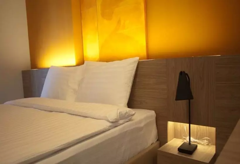 اتاق لوکس, Abizz Hotel Lampang Airport