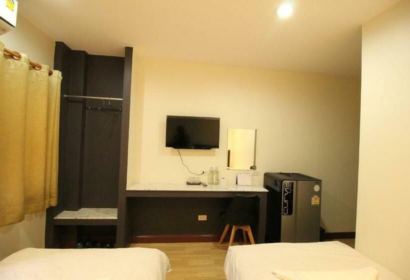 اتاق لوکس, Chaiwat Guesthouse