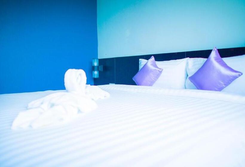 Четырехместный Номер Deluxe, Aziss Boutique Hotel   Sha Plus