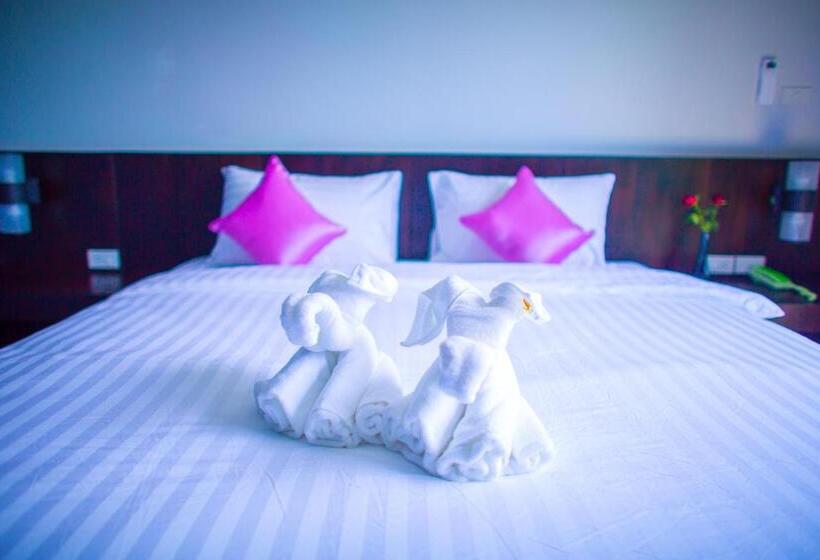 Четырехместный Номер Deluxe, Aziss Boutique Hotel   Sha Plus