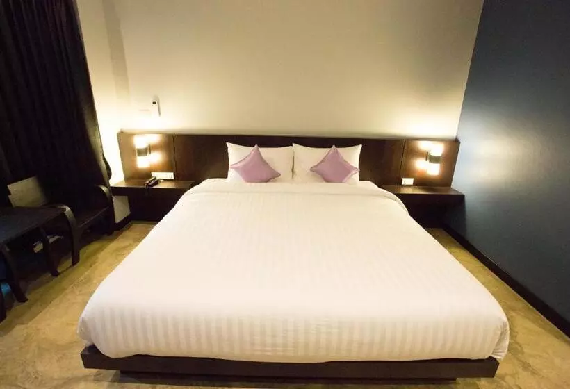 اتاق لوکس, Aziss Boutique Hotel   Sha Plus
