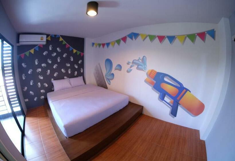 اتاق استاندارد, Hide Bangkok Hostel