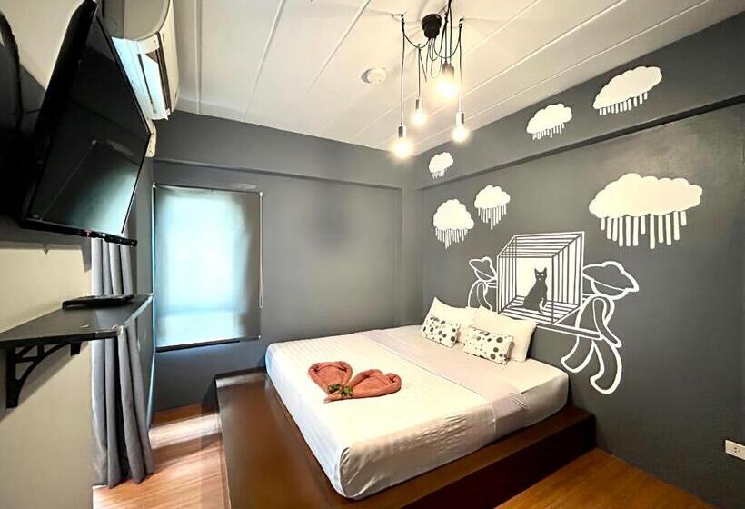 اتاق استاندارد, Hide Bangkok Hostel