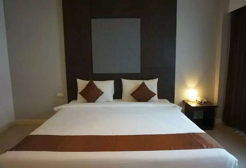Habitació Superior, Akelada
