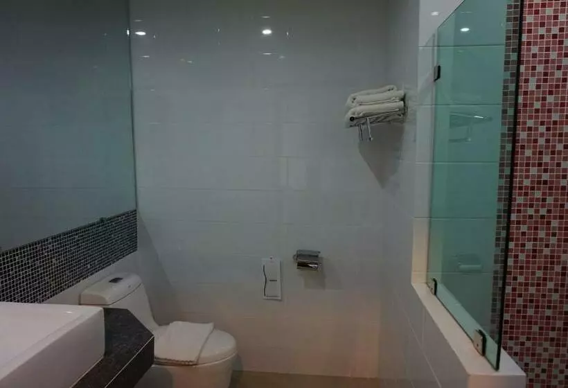 Habitació Deluxe, Akelada