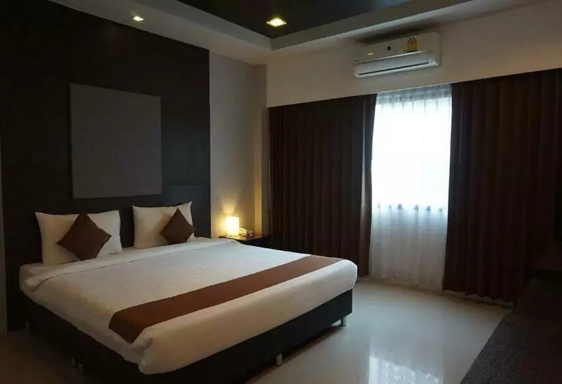 Habitació Superior, Akelada