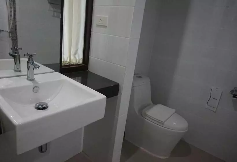 Suite Executiva, Akelada