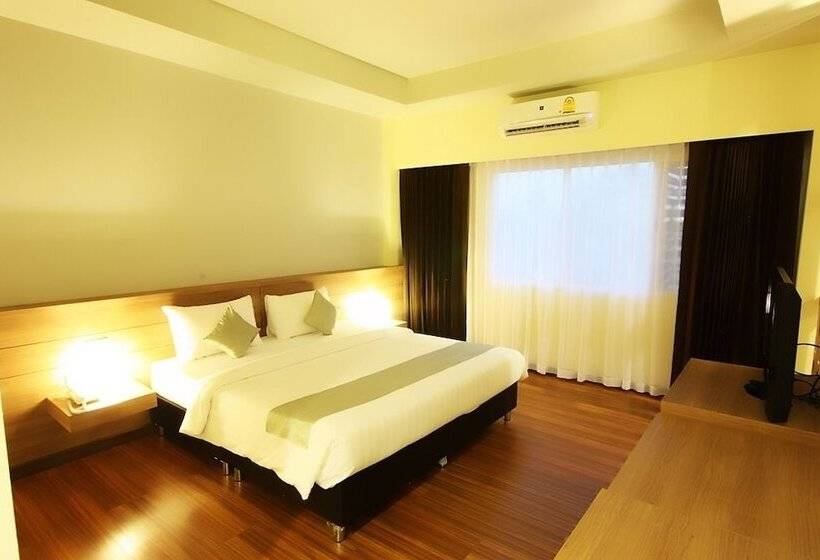 行政套房, Akelada