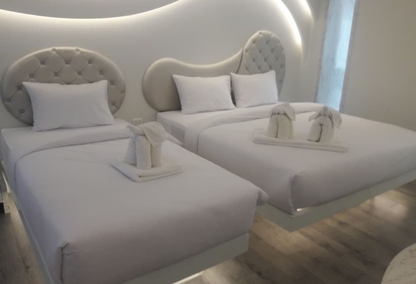 豪华三人间, Avatara Resort