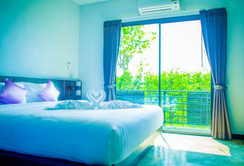 Номер Superior Кровать Кинг, Aziss Boutique Hotel   Sha Plus