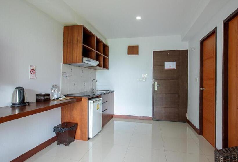 Люкс Кровать Кинг, Huen Jao Ban