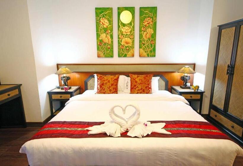 Семейный Номер, Jade Tower