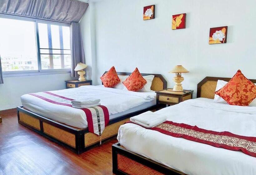 Трехместный Номер Deluxe, Jade Tower