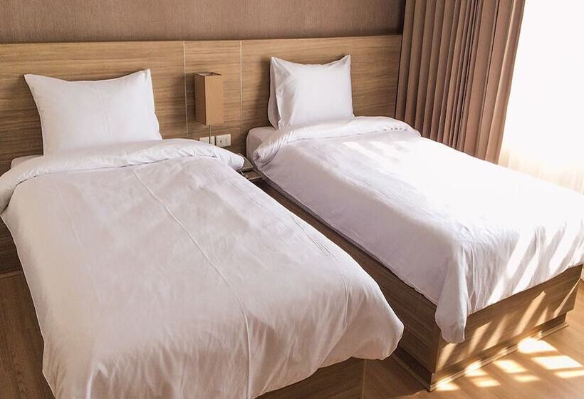 スーペリアールーム, Leosor