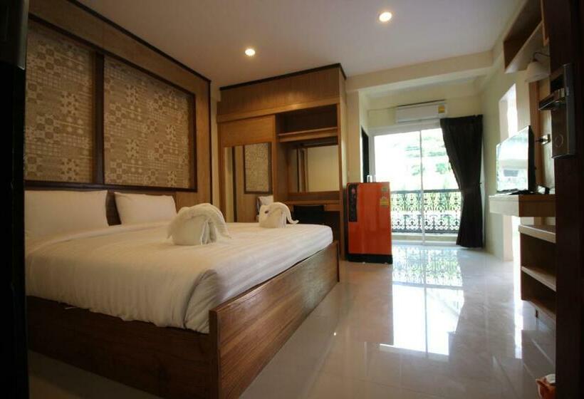 اتاق لوکس با تخت بزرگ, Monmuang