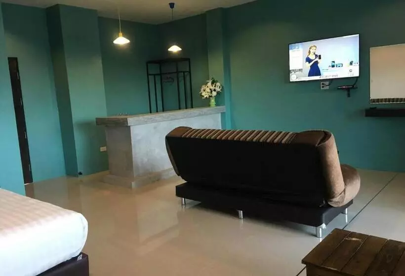 デラックスファミリールーム, Na Nicha Bankrut Resort