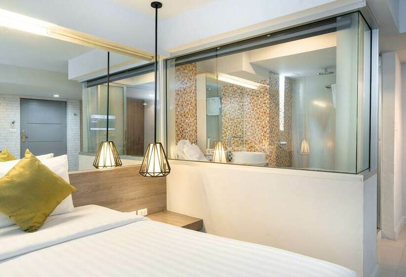 Standardzimmer Kingsize Bett, Silla Loft