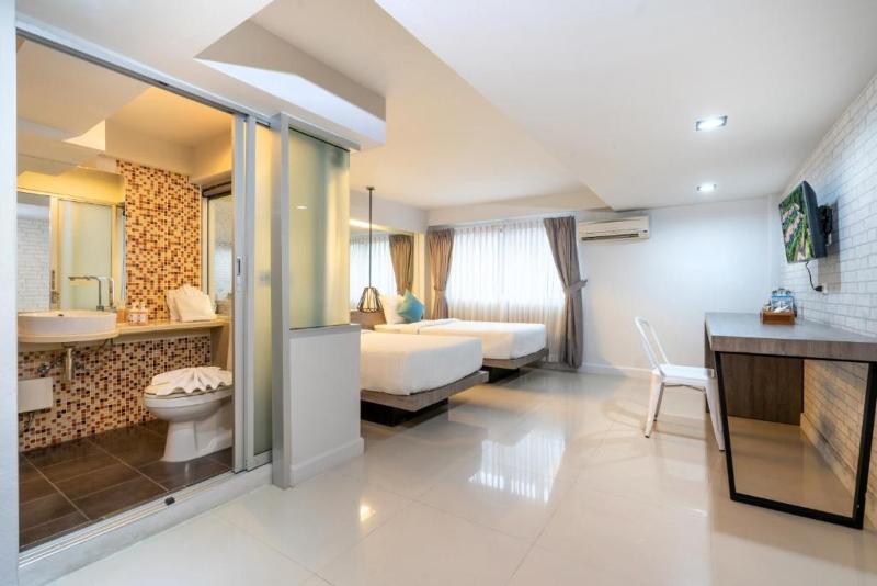 Deluxe Zimmer, Silla Loft