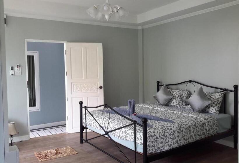 غرفة ديلوكس مزودة بشرفة, Sky Cottage