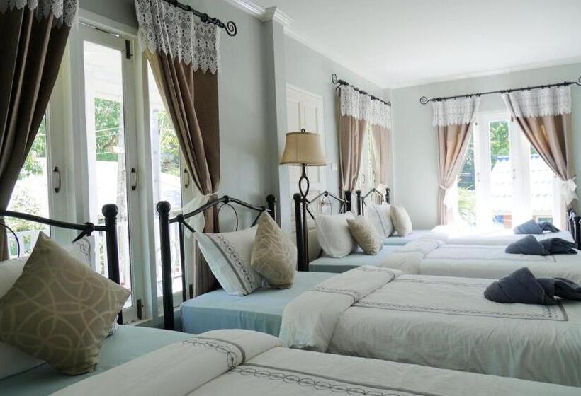 غرفة قياسية رباعية, Sky Cottage