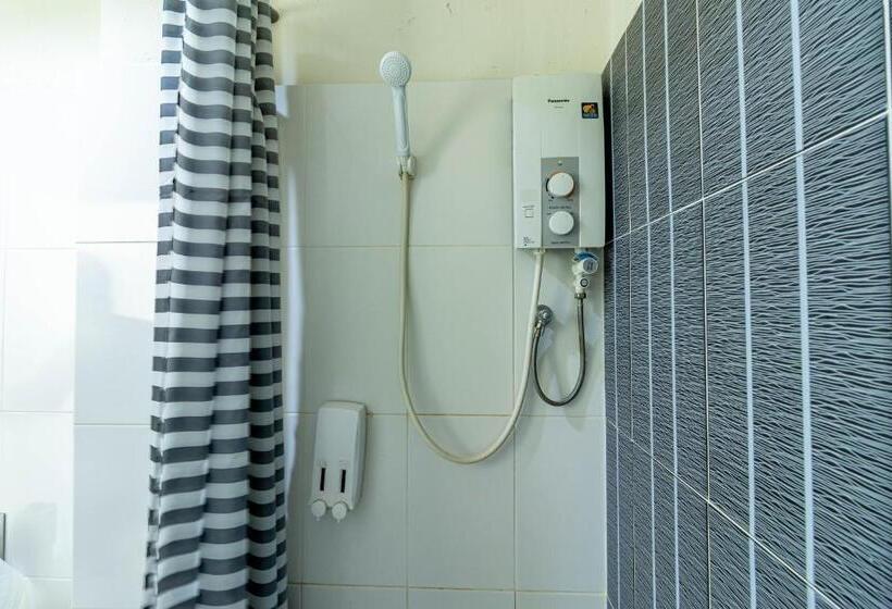 اتاق استاندارد, Sleep Dee Hostel