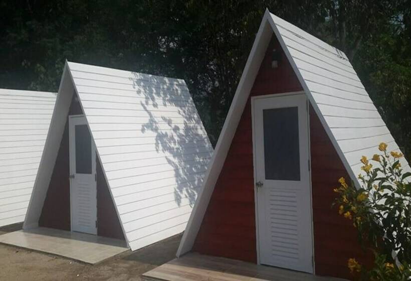 シャレー1寝室, Sports Bar & Resort