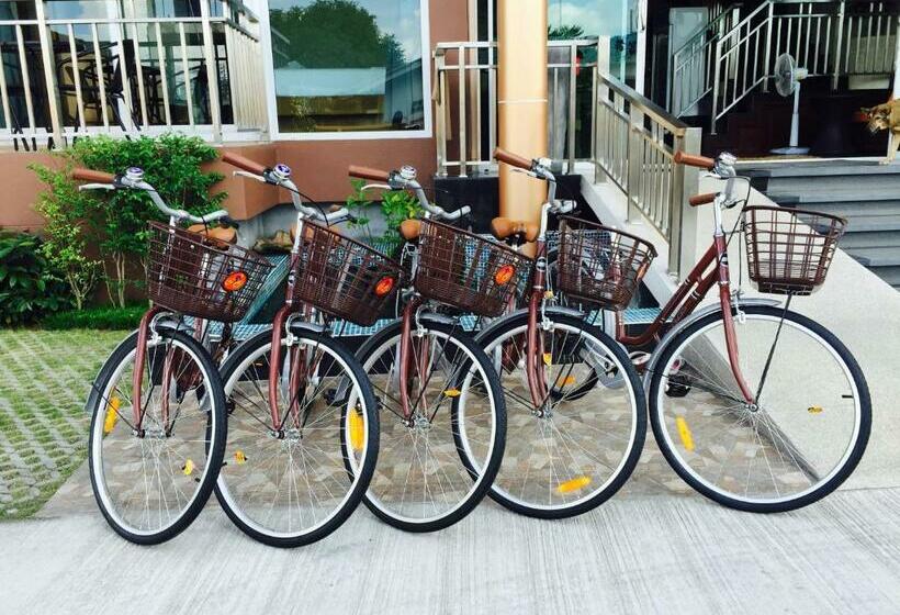 デラックスルーム, David Residence