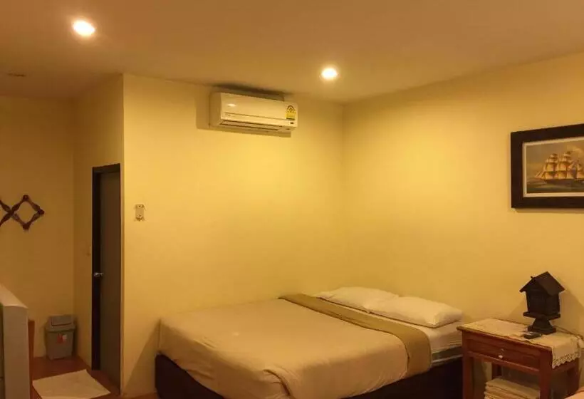 Perhehuone, ฺbaan Ing Khao Resort