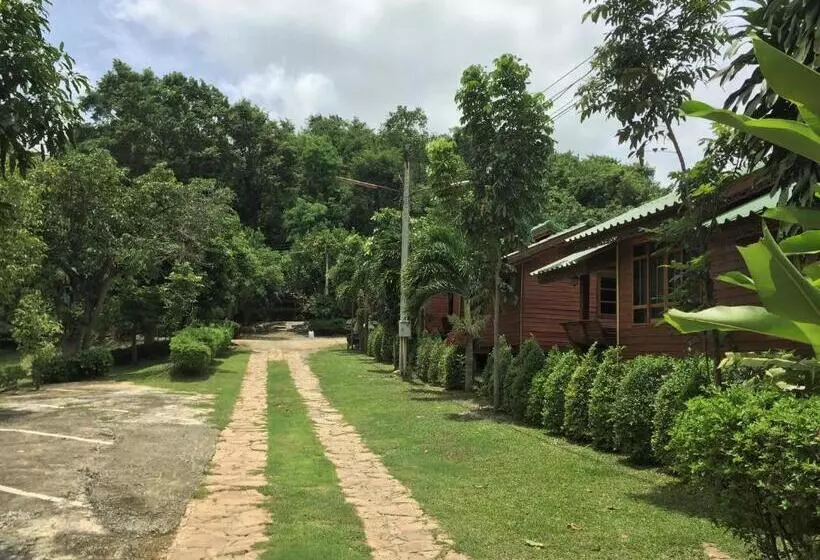 Villa 1 Makuuhuone, ฺbaan Ing Khao Resort