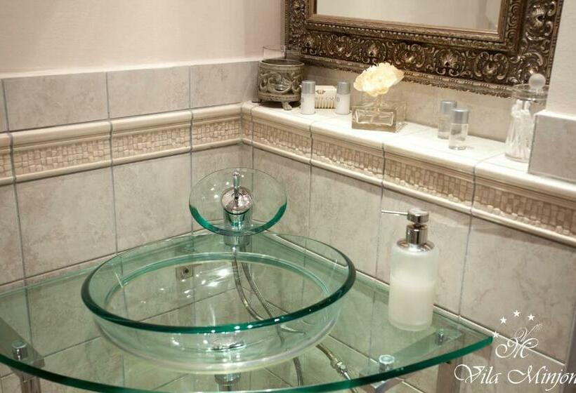 اتاق لوکس, Luxury Rooms Minjon