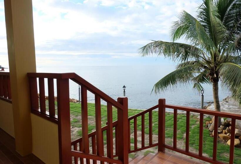 Четырехместный Номер Стандарт Вид на Море, Chokdee Resort