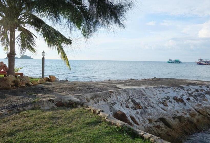 Четырехместный Номер Стандарт Вид на Море, Chokdee Resort