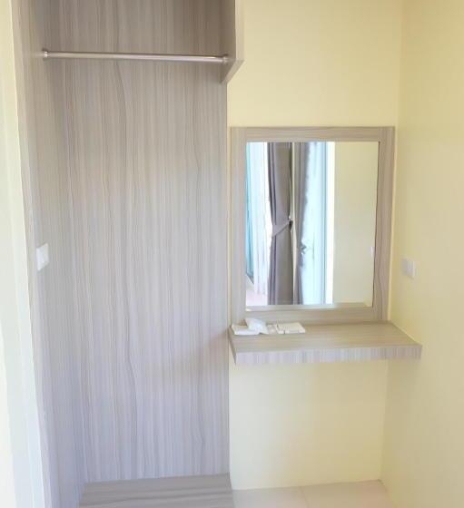 Трехместный Номер Стандарт Вид на Сад, Chokdee Resort
