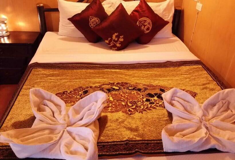 Бунгало Стандарт Вид на Море, Clear View Resort