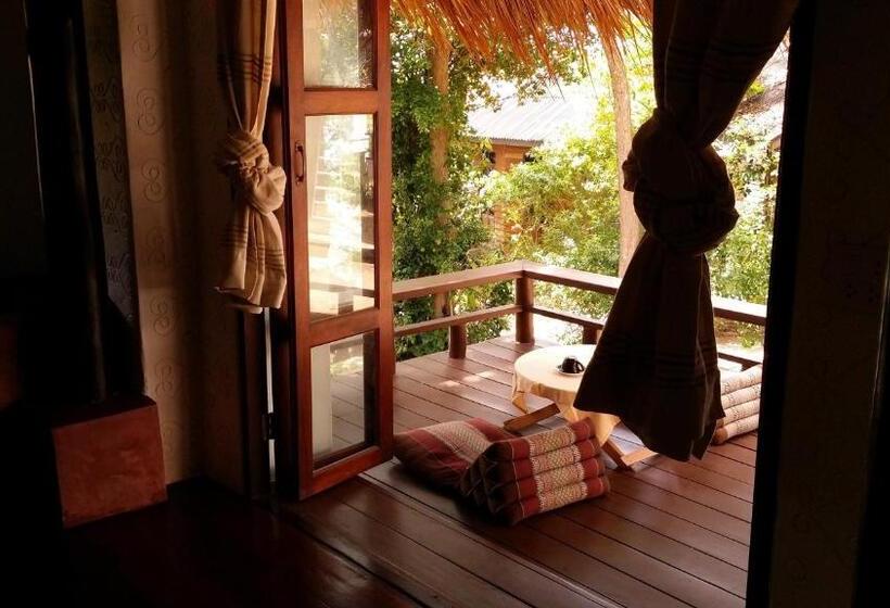 Бунгало Deluxe, Clear View Resort