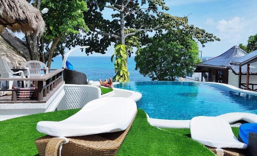 Бунгало Семейное Вид на Море, Clear View Resort