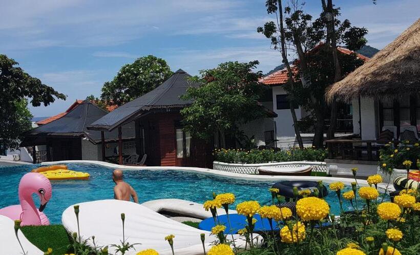 Бунгало Семейное Вид на Море, Clear View Resort