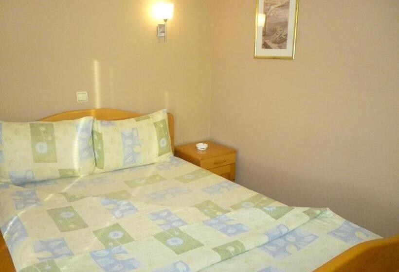 اتاق استاندارد, B&b Boem