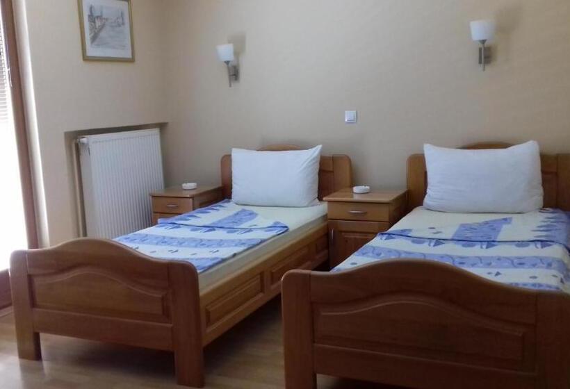 اتاق استاندارد, B&b Boem