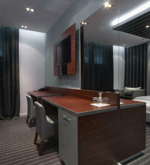 اتاق لوکس, ženeva Lux