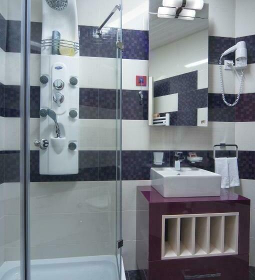 اتاق لوکس, ženeva Lux