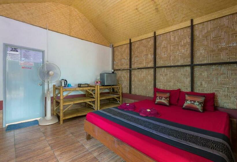 בקתה סטנדרטית, Family Song Koh Lipe