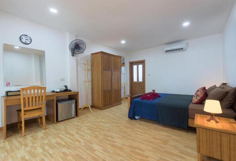 חדר סטנדרט, Family Song Koh Lipe