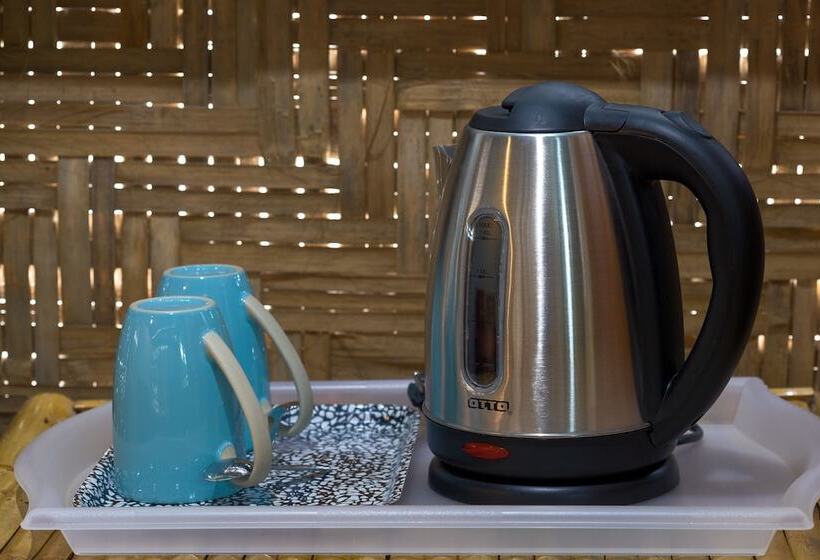 בונגלו משפחתי, Family Song Koh Lipe