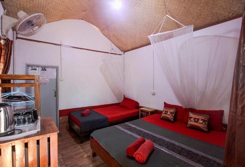 בונגלו משפחתי, Family Song Koh Lipe