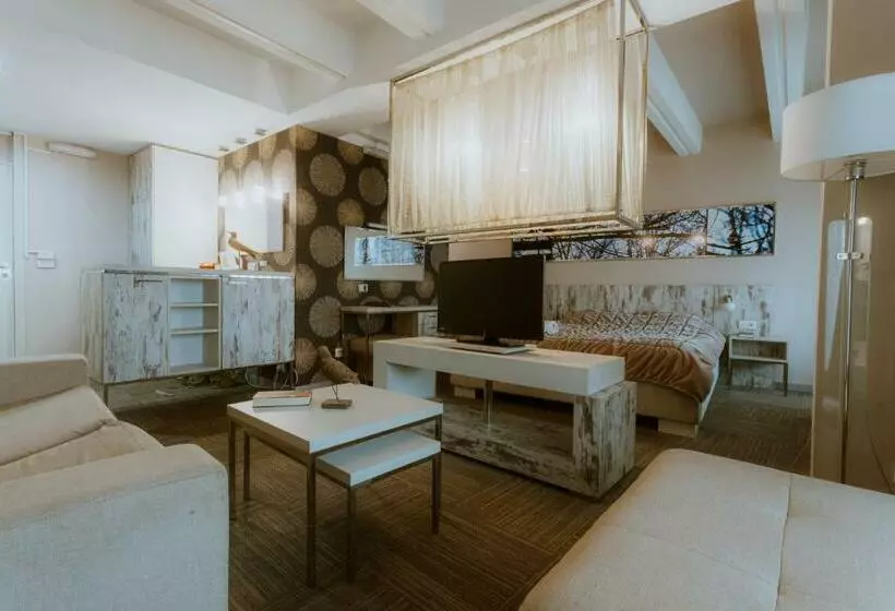 سوییت, Medical And Spa Centre Merkur