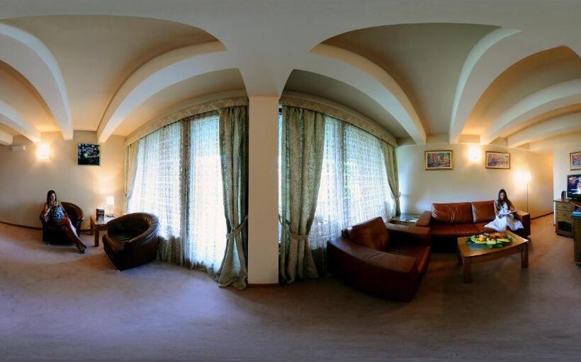 آپارتمان لوکس 1 خوابه, Medical And Spa Centre Merkur