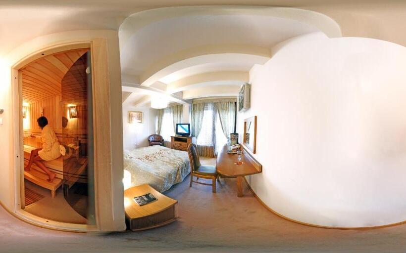 آپارتمان لوکس 1 خوابه, Medical And Spa Centre Merkur