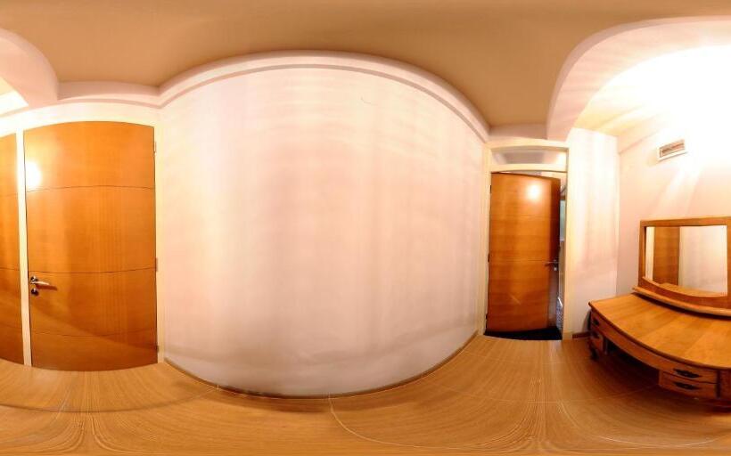 آپارتمان لوکس 1 خوابه, Medical And Spa Centre Merkur